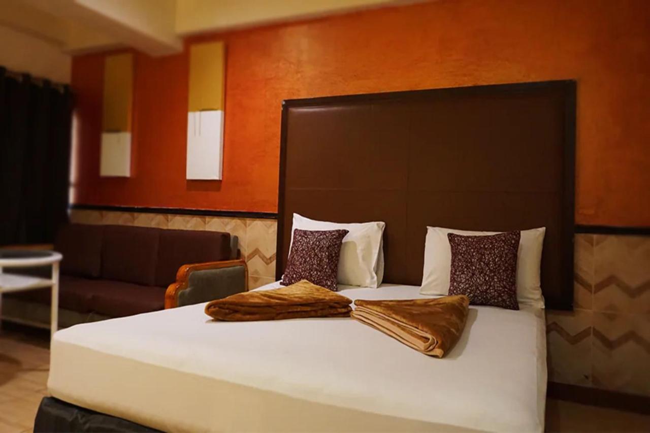 Kaya Place Bangkok Extérieur photo