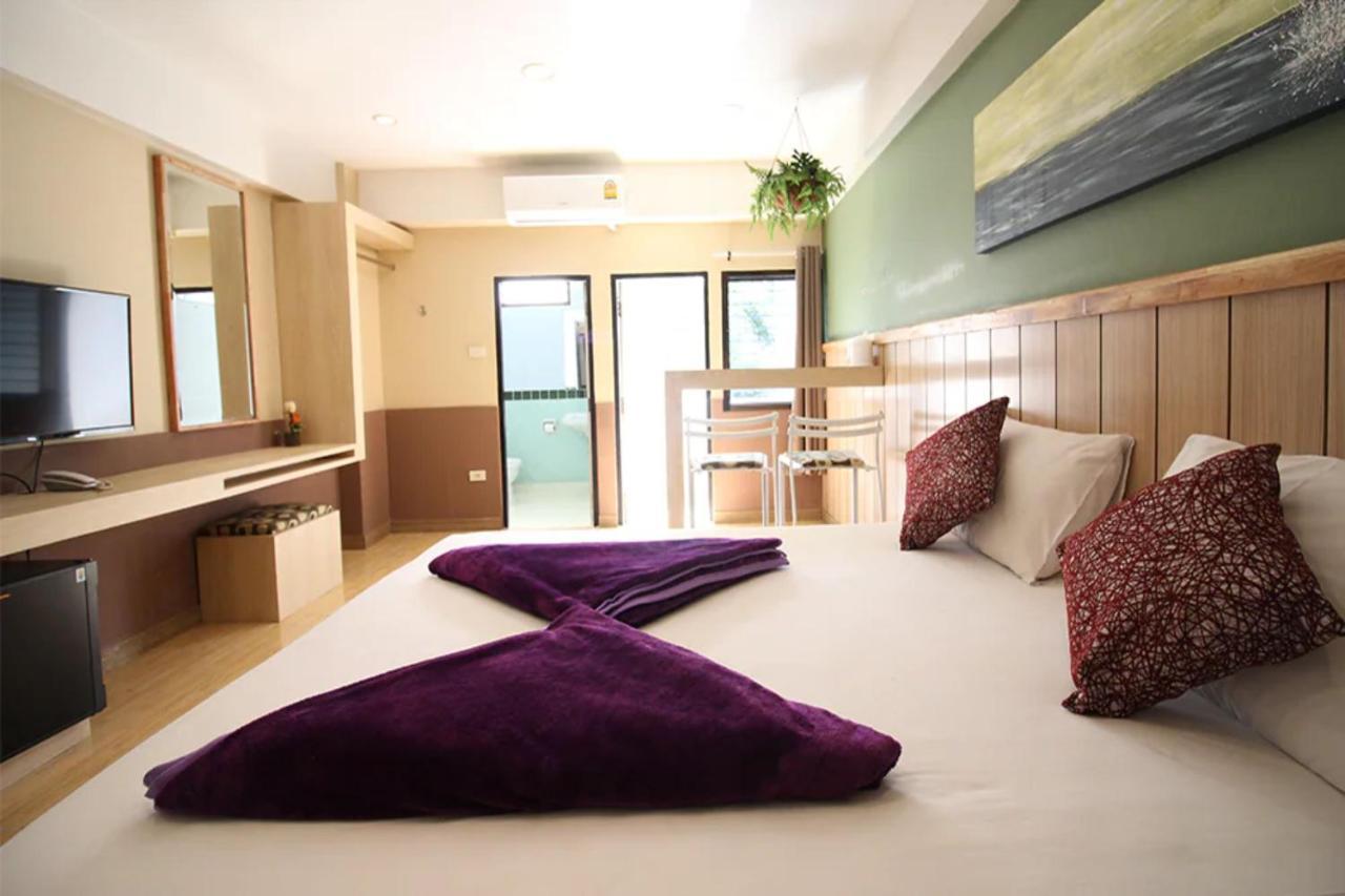 Kaya Place Bangkok Extérieur photo